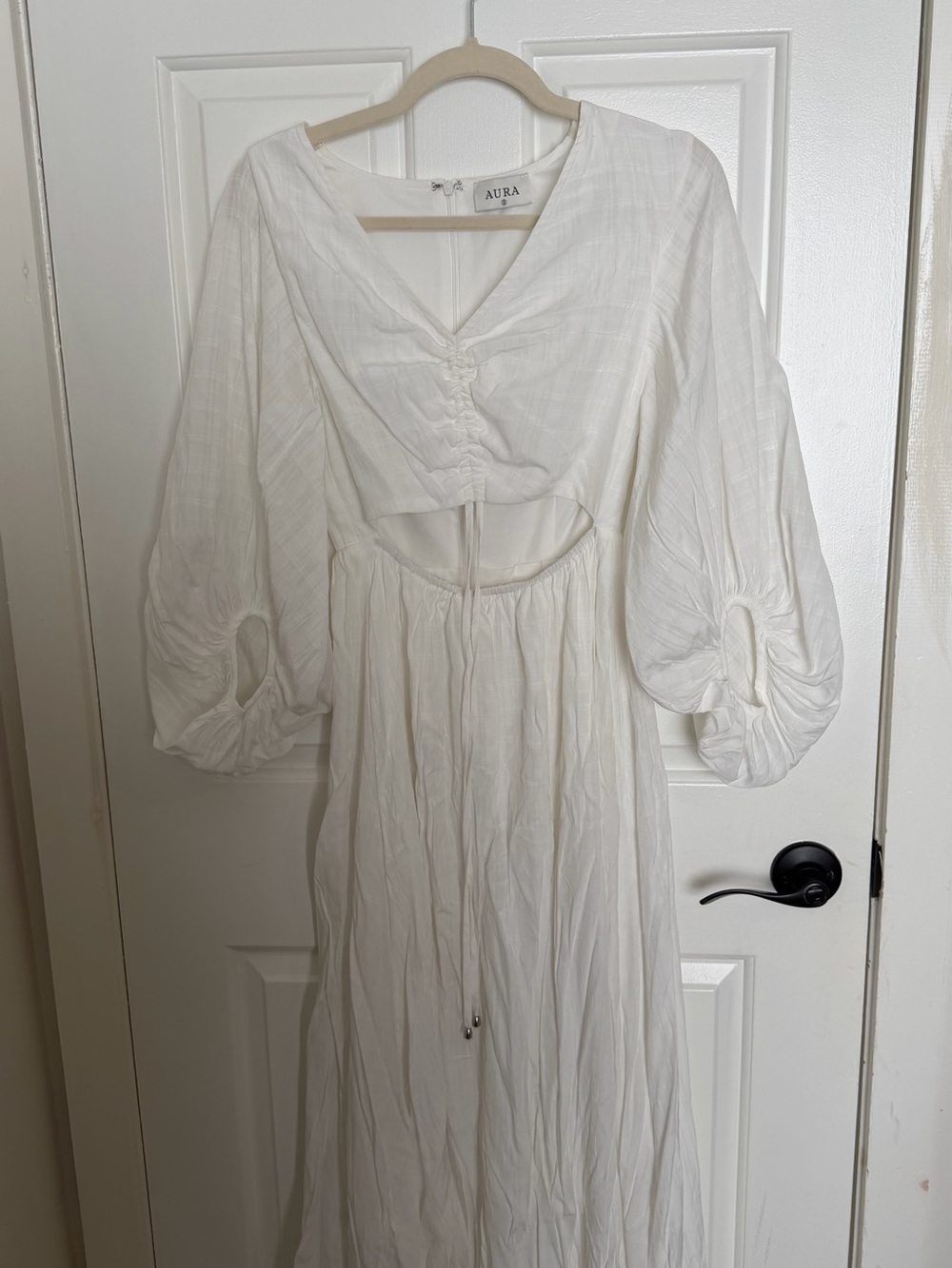 Aura Cream Cutout Maxi Dress with Billow Sleeves